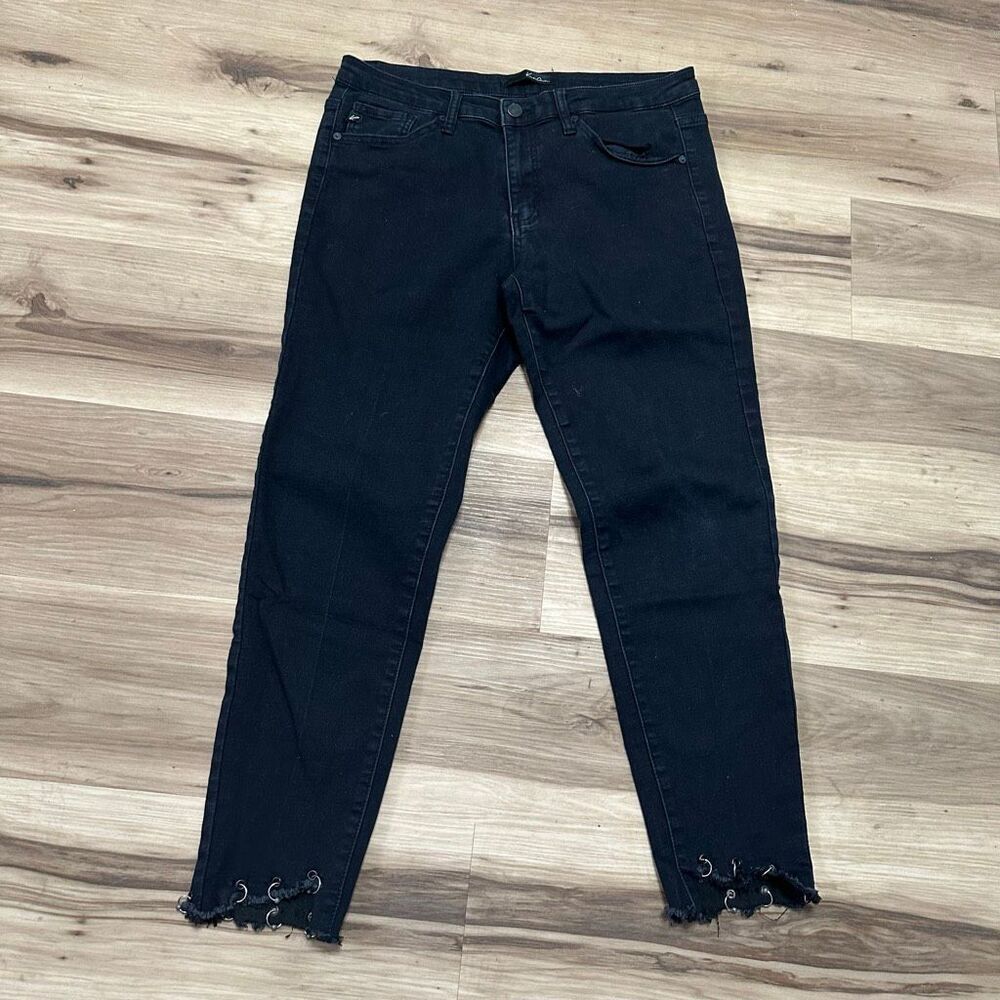 Kancan stretchy black metal ring moto13/30 raw hem jeans